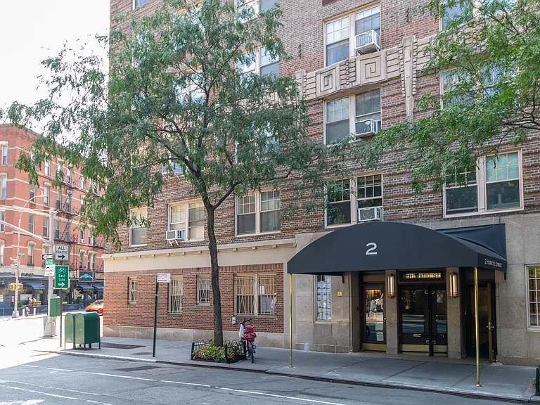 2 Horatio St #6E — Photo 11