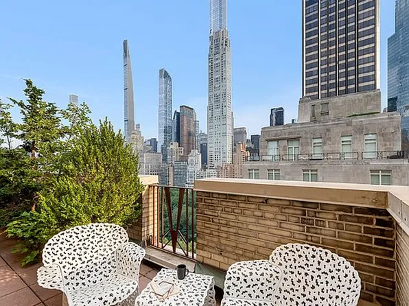 25 Central Park W APT 21J, New York, NY 10023