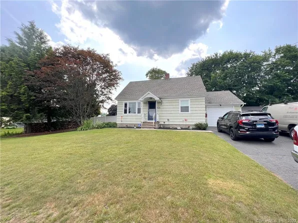 71 Ridge Street, Winchester, CT 06098