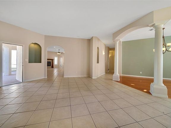 5th image of 6473 Calle Vista Dr