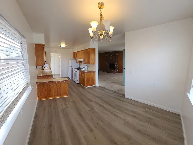 550 Piney Way — Photo 4