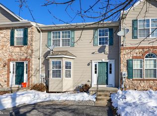 462 Madison Dr, Shrewsbury, PA