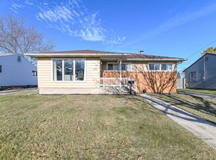 2532 Ridgewood Ave, Racine, WI 53403