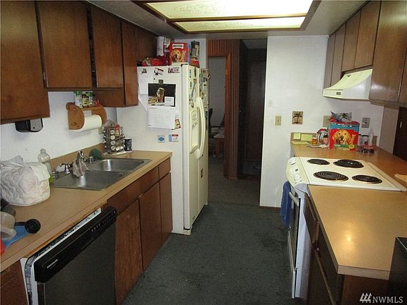 5th image of 24303 22nd Pl S