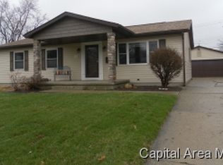 101 Nottingham Rd, Springfield, IL 62704