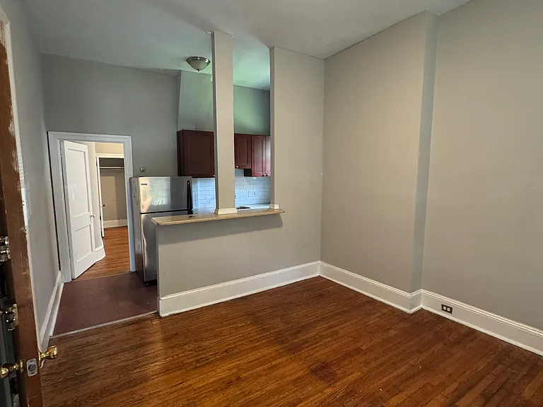 209 N 36th St #1 — Photo 11