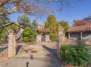 246 Ocean Ave, Marblehead, MA 01945