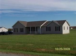 8962 Grimsley Rd, Leesburg, OH 45135