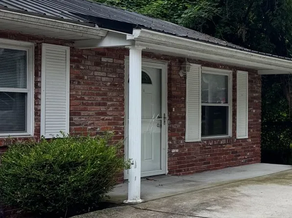 1131 S Homewood Dr #C, Charleston, WV 25314