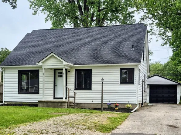 2114 Hollywood Dr, Monroe, MI 48162