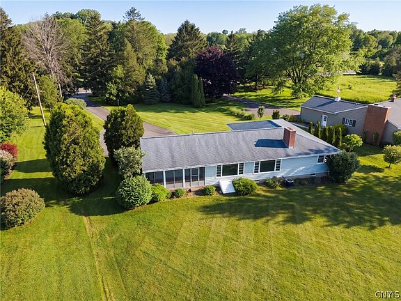 4th image of 3326 Kane Ave