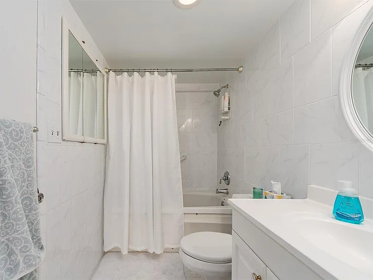 1401 Gulf Blvd #215 — Photo 19