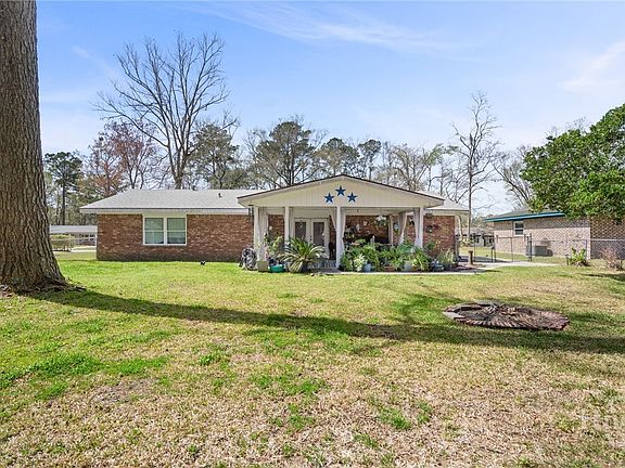 2nd image of 373 Sandpiper Road