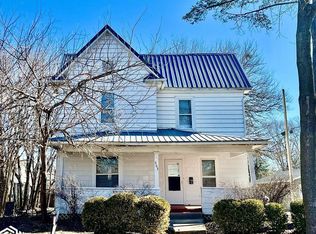 503 S 4th St, Fairfield, IA 52556