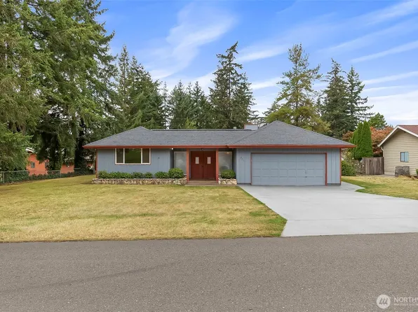9271 Kristine Drive NW, Bremerton, WA 98311