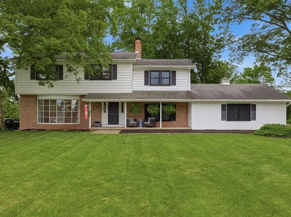 807 Hillcrest Dr, Ashland, OH 44805