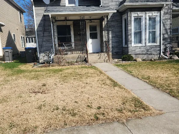 904 S 6th St, Goshen, IN 46526