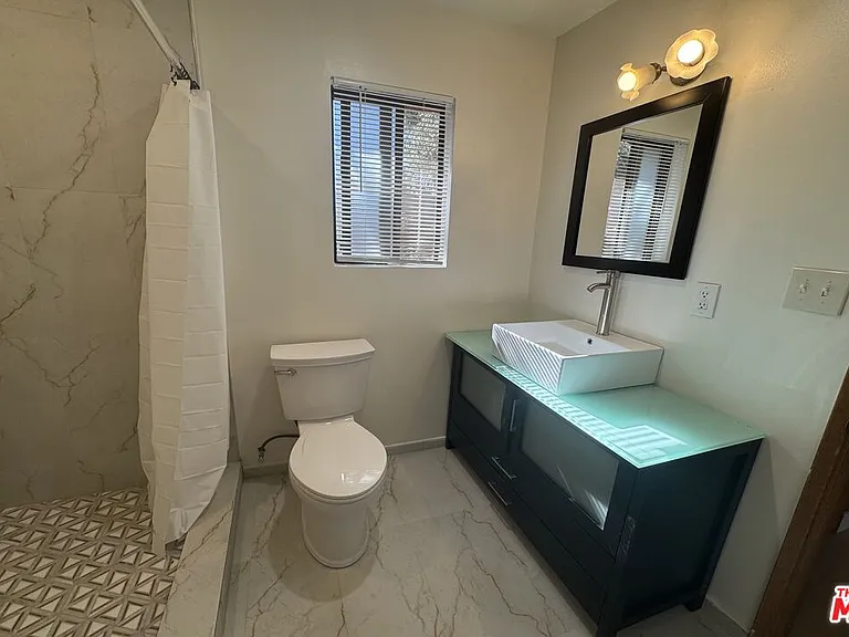 2317 Maplewood Way — Photo 19