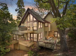 28220 Bern Ln, Lake Arrowhead, CA 92352
