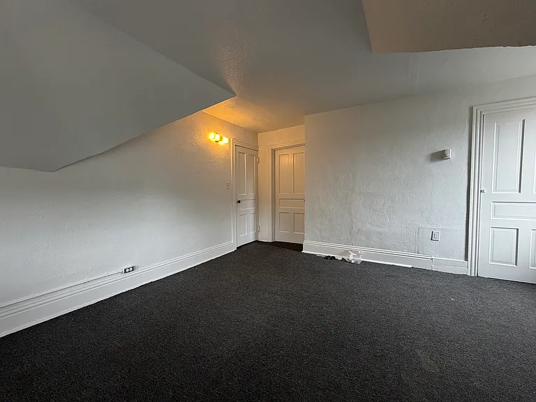 2348 McCook St — Photo 16