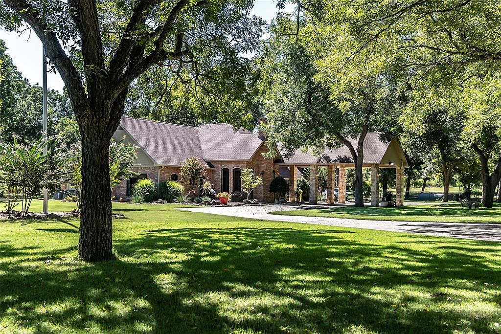 2414 Westmoreland Rd, Red Oak, TX 75154 Zillow