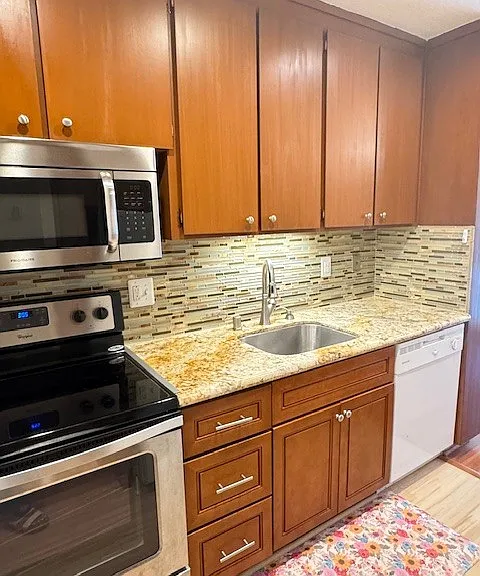 1036 Oak Grove Rd #82-1 — Photo 1