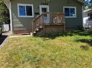 2206 Virginia St, Racine, WI 53405