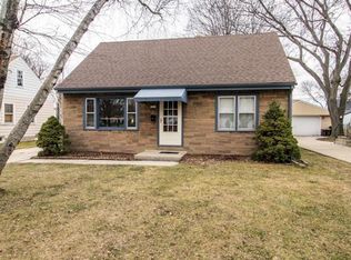 1229 S 106th St, West Allis, WI 53214