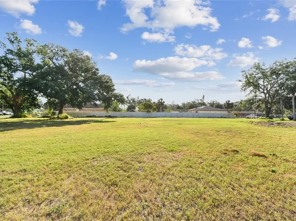 (undisclosed Address), Palmetto, FL 34221
