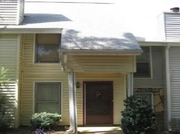 4322 Idlewood Ln, Tucker, GA 30084