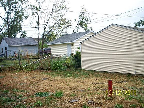 3rd image of 1718 Upton Ave N