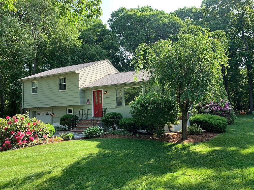 19 Lantern Ln, Chelmsford, MA 01824 Zillow