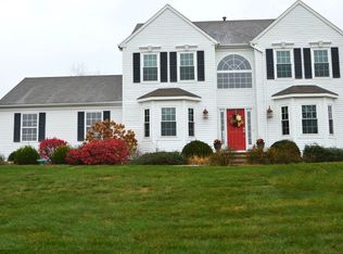 3 Kingsridge Rd, Frenchtown, NJ 08825