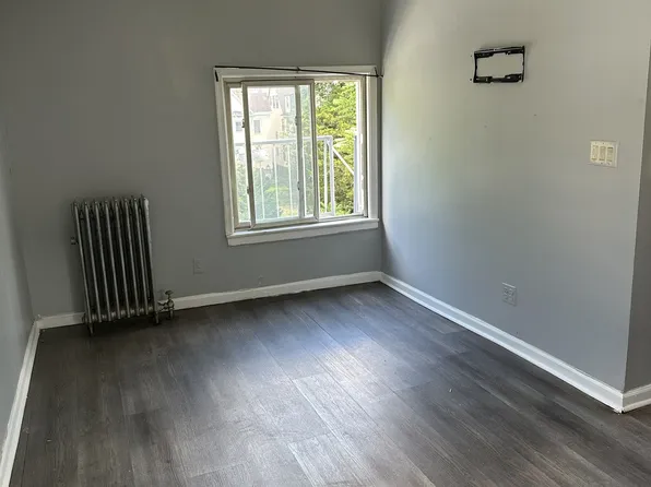 106 Rollinson St, West Orange, NJ 07052