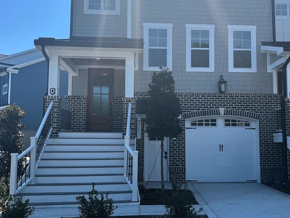 1st image of 620 Eastwood Park Road #8-D