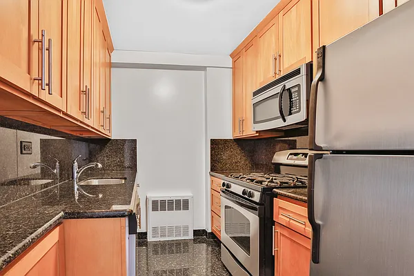 Rented by GoodRock Realty | media 20