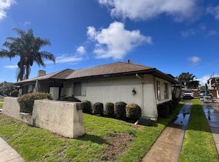 18711 Demion Ln APT D, Huntington Beach, CA 92646