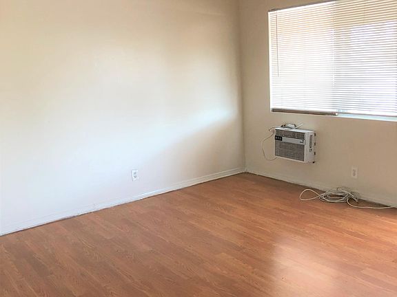 4th image of 5174 San Bernardino St APT F