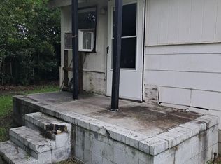 213 S Halifax Rd, Rocky Mount, NC 27804