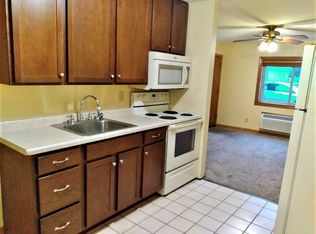 814 3rd Ave, Cedar Rapids, IA 52404