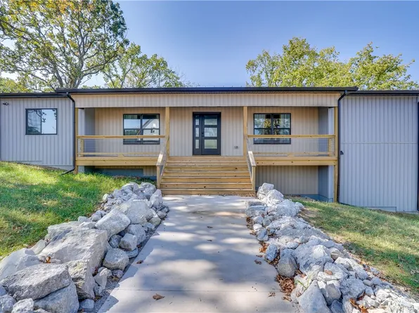 27257 Sunset Beach Ln, Eagle Rock, MO 65641