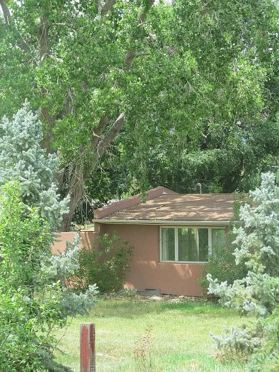3 bed, 1.5 bath, 1341 sqft, $2,850 — Photo 4