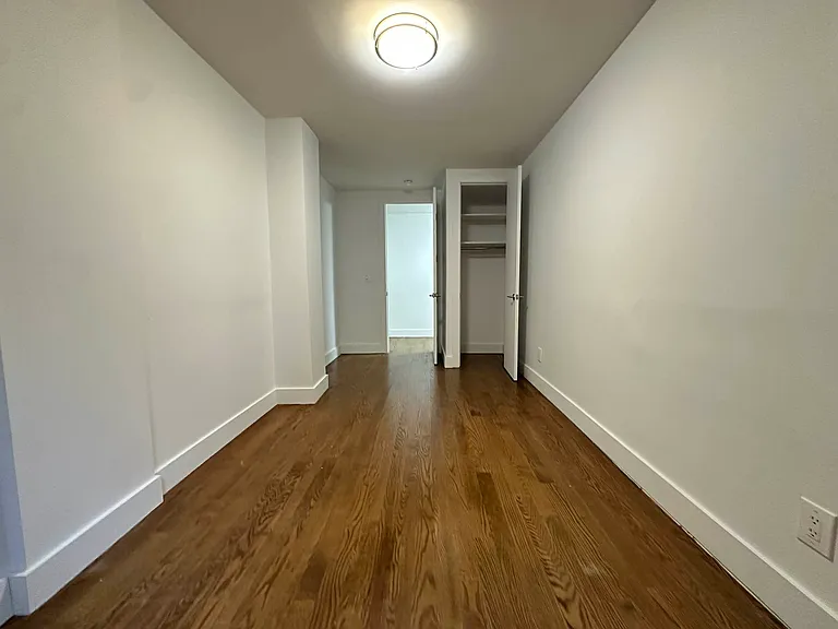 3660 Waldo Ave #J1 — Photo 11
