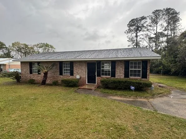 1008 Letitia Ave N, Douglas, GA 31533