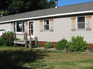 1616 S Maple Island Rd, Muskegon, MI 49442