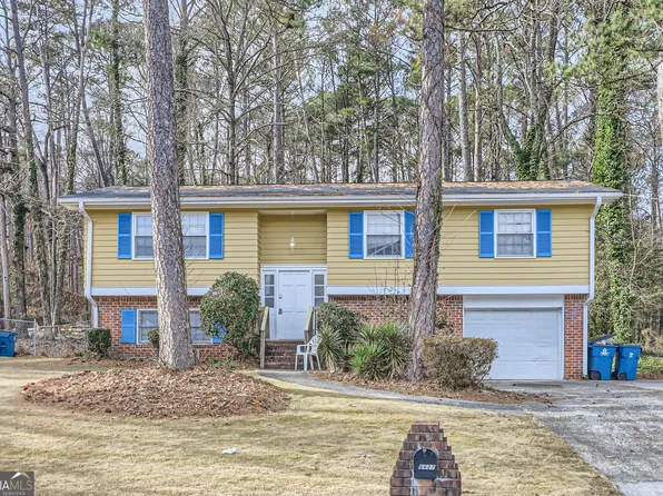 6427 Valley Dale Dr, Riverdale, GA 30274