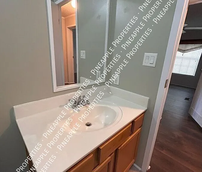 194 Barons Rd — Photo 21