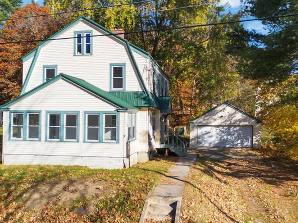 2 Woodlawn Street, Augusta, ME 04330