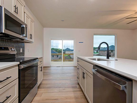 5th image of 5848 S Canterbury Lane Lot 127