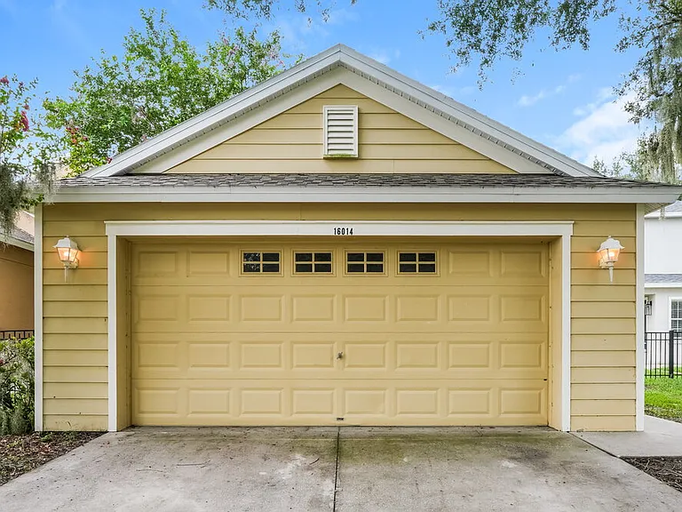 16014 Loneoak View Dr — Photo 16